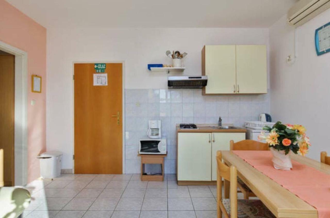 Apartments Antea ロゴズニッツァ エクステリア 写真