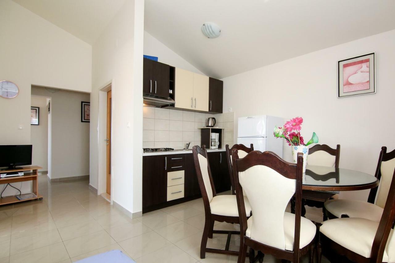 Apartments Antea ロゴズニッツァ エクステリア 写真