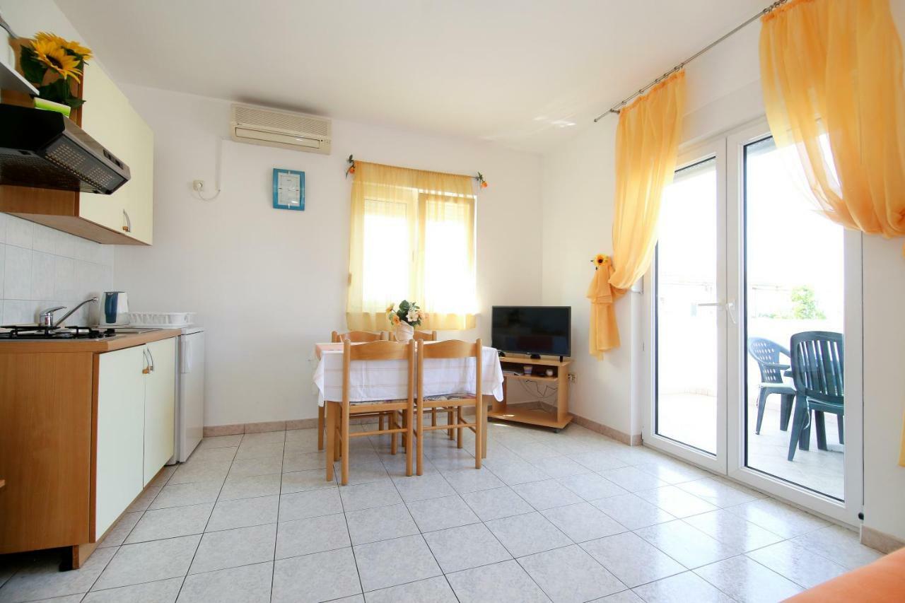 Apartments Antea ロゴズニッツァ エクステリア 写真